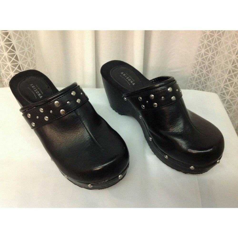 Arizona Jean Company Black Studded Slip On Wedges